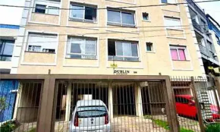 AMPLO APARTAMENTO - 03 DORM - SACADAO COM CHURRASQUEIRA