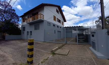 Casa comercial com 4 salas à venda na Rua José Carlos da Silva, Vila Ponta Porã, Cachoeirinha