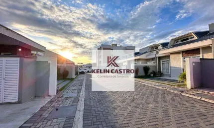 Casa com 3 dormitórios à venda, 74 m² por R$ 649.000,00 - Bom Jesus - São José dos Pinhais/PR