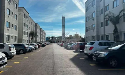 Apartamento com 2 dormitórios à venda, 48 m² por R$ 220.000 - Costeira - São José dos Pinhais/PR