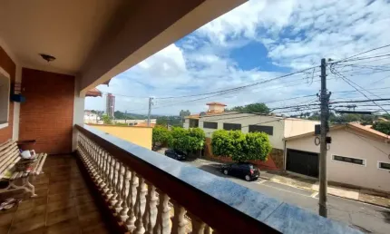 Casa com 3 quartos à venda no Castelinho, Piracicaba , 185 m2 por R$ 800.000