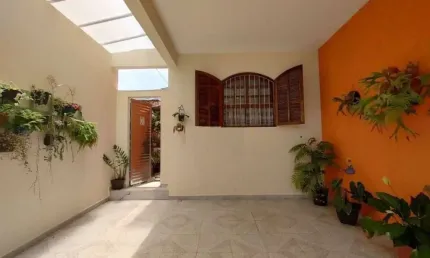 Casa com 4 quartos à venda no Parque Novo Oratório, Santo André , 191 m2 por R$ 693.000