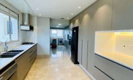 Apartamento com 4 quartos para alugar na Vila Rezende, Piracicaba , 368 m2 por R$ 30.000