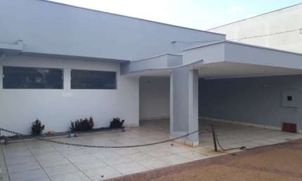 Casa comercial com 8 salas para alugar no Alemães, Piracicaba , 203 m2 por R$ 9.000