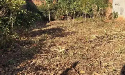 Terreno à venda no São Judas Tadeu, Saltinho , 304 m2 por R$ 180.000