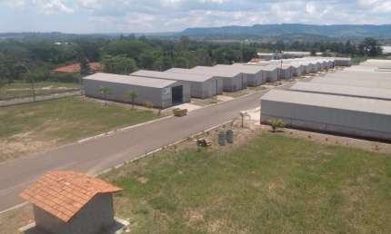 Ponto comercial com 1 sala para alugar no Vale Do Sol, São Pedro , 250 m2 por R$ 1.800