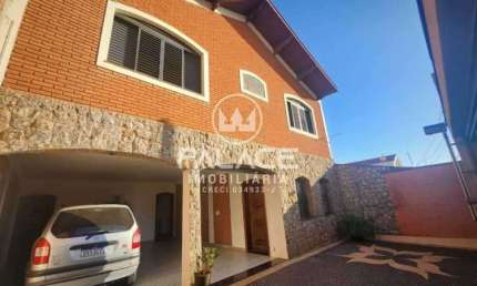 Casa com 3 quartos à venda na Vila Monteiro, Piracicaba , 226 m2 por R$ 700.000