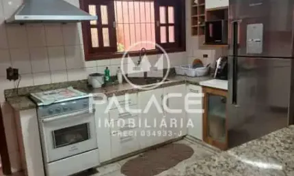 Casa com 3 quartos à venda na Vila Prudente, Piracicaba , 170 m2 por R$ 550.000