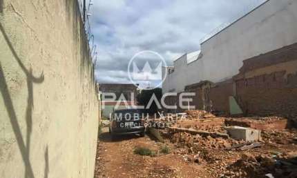 Terreno à venda no Paulista, Piracicaba  por R$ 350.000