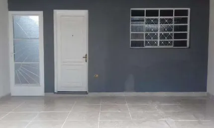 Casa com 2 quartos à venda no Santa Terezinha, Piracicaba , 109 m2 por R$ 300.000