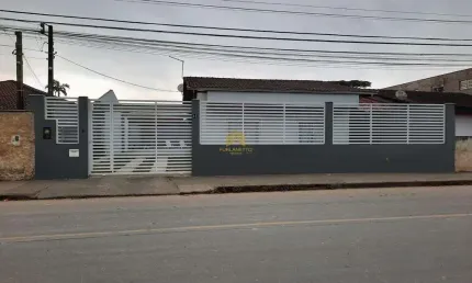 Casa com 3 quartos à venda na Iraí, 100, Petrópolis, Joinville por R$ 550.000