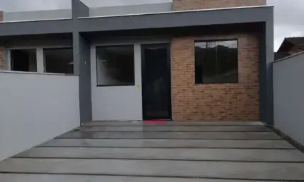 Casa com 2 quartos à venda na rua santo amaro da purificacão, 394, parque guarani, joinville por r$ 370.000