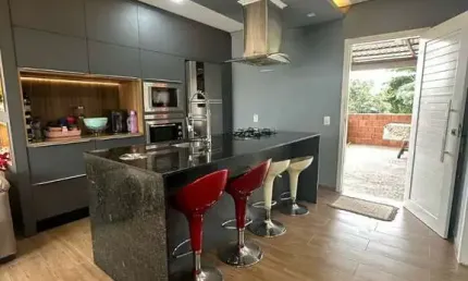 Casa com 4 quartos à venda na Rua Cidade de Orós, 3, Itaum, Joinville por R$ 400.000
