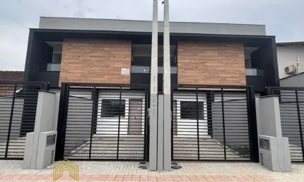 Casa com 2 quartos à venda na Cidade de Ourinhos, 32, Ulysses Guimarães, Joinville por R$ 298.000