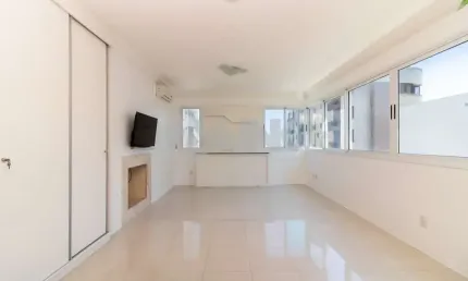 Apartamento de 3 quartos 3 suítes com 3 vagas à venda no bairro petrópolis em porto alegre