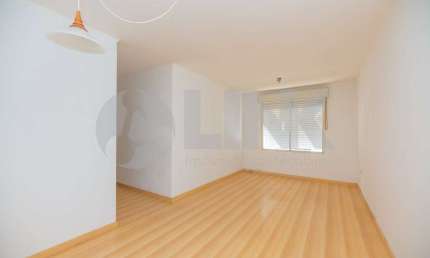 Apartamento 2 dormitórios com 1 vaga de garagem à venda no bairro Tristeza em Porto Alegre próximo do Shopping Paseo Zona Sul
