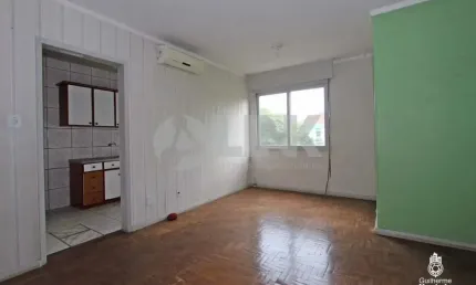 Apartamento com 2 quartos e 1 vaga de garagem à venda no bairro Jardim Leopoldina em Porto Alegre