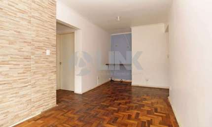 Apartamento com 2 quartos com vaga à venda no bairro Jardim Leopoldina em Porto Alegre