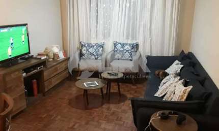 Apartamento com 3 quartos à venda no bairro Jardim Floresta em Porto Alegre