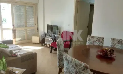 Apartamento 3 dormitórios com 1 vaga de garagem à venda no bairro Menino Deus em Porto Alegre próximo do Parque Marinha