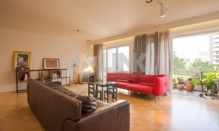 Apartamento 3 dormitórios 3 suítes e 2 vagas de garagem à venda no bairro moinhos de vento em porto alegre próximo do parcão