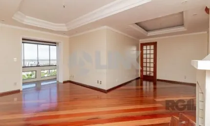 Apartamento 3 dormitórios com 1 vaga de garagem à venda no bairro Menino Deus em Porto Alegre