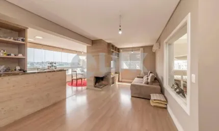 Apartamento de 3 quartos com 2 vagas de garagem à venda no bairro Independência em Porto Alegre