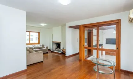 Apartamento com 3 quartos à venda no bairro petrópolis em porto alegre