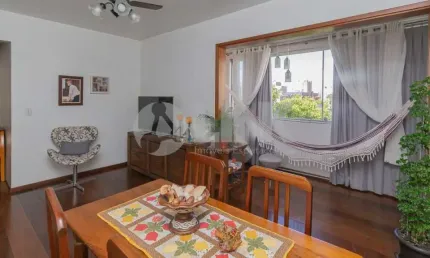 Apartamento com 2 quartos à venda no bairro Mont Serrat em Porto Alegre