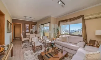 Apartamento de 3 quartos com 2 vagas à venda no bairro Rio Branco em Porto Alegre