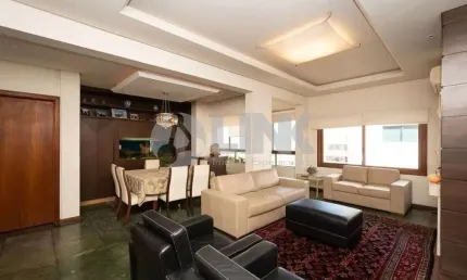 Apartamento com 3 quartos à venda no bairro petrópolis em porto alegre