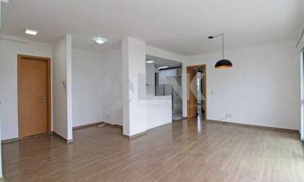 Apartamento semimobiliado com 3 quartos à venda no bairro Passo da Areia em Porto Alegre