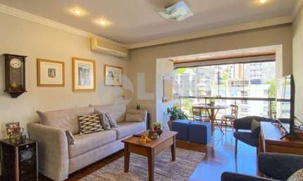 Apartamento com 3 quartos e 2 vagas à venda no bairro Moinhos de Vento em Porto Alegre
