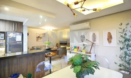 Apartamento com 2 quartos e 2 vagas à venda no bairro Cristo Redentor em Porto Alegre
