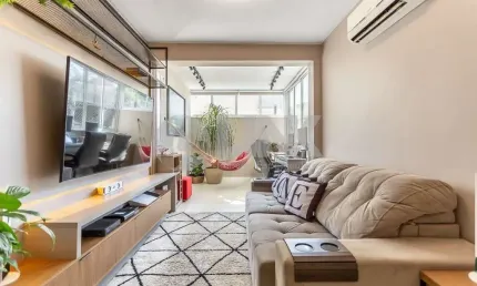 Apartamento Garden de 3 quartos com 1 vaga à venda no bairro Petrópolis em Porto Alegre