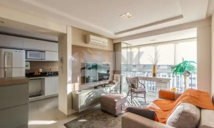 Apartamento de 2 quartos com 2 vagas à venda no bairro Passo da Areia em Porto Alegre