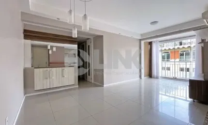Apartamento de 3 quartos com 1 vaga à venda no bairro Passo da Areia em Porto Alegre