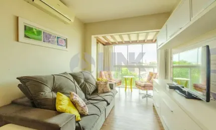 Apartamento de 3 quartos com 1 vaga à venda no bairro São Geraldo em Porto Alegre