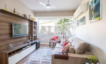 Apartamento de 2 quartos com 2 vagas à venda no bairro Higienópolis em Porto Alegre