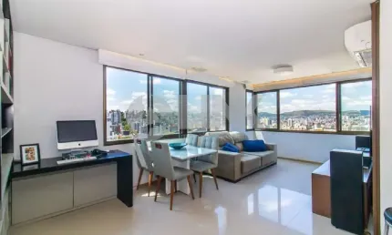 Apartamento mobiliado de 3 quartos com 2 vagas à venda no bairro Rio Branco em Porto Alegre