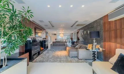 Apartamento alto padrão de 4 quartos 3 suítes com 3 vagas à venda no bairro Petrópolis em Porto Alegre