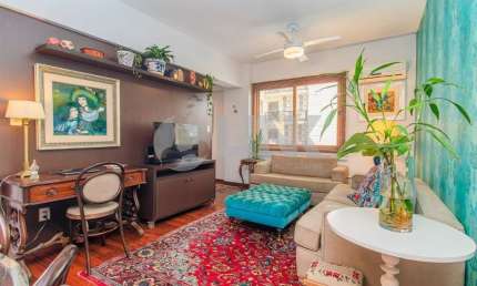 Apartamento de 3 quartos com 1 vaga à venda no bairro Petrópolis em Porto Alegre