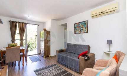 Apartamento de 3 quartos com 1 vaga à venda no bairro Jardim Carvalho em Porto Alegre