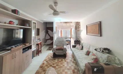 Casa de 3 quartos com 2 vagas à venda no jardim itu sabará em porto alegre
