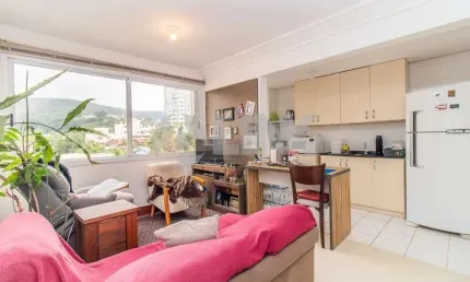Apartamento de 2 quartos com 1 vaga à venda no bairro Partenon em Porto Alegre