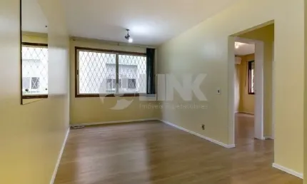 Apartamento de 2 quartos com 1 vaga à venda no bairro teresópolis em porto alegre