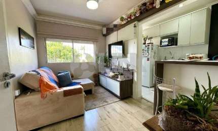Apartamento de 1 quarto com 1 vaga à venda no bairro Santo Antônio em Porto Alegre