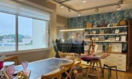 Apartamento de 2 quartos com 1 vaga à venda no bairro Vila Ipiranga em Porto Alegre