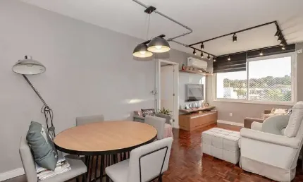 Apartamento de 3 quartos com 2 vagas à venda no bairro Menino Deus em Porto Alegre