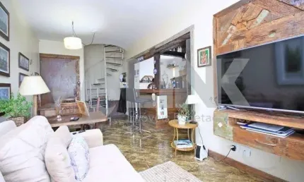 Cobertura de 2 quartos com 1 vaga à venda no bairro Menino Deus em Porto Alegre